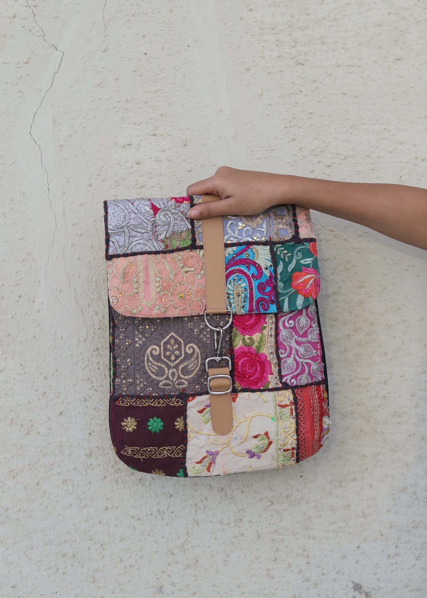 FARAH Laptop Sleeve- 04