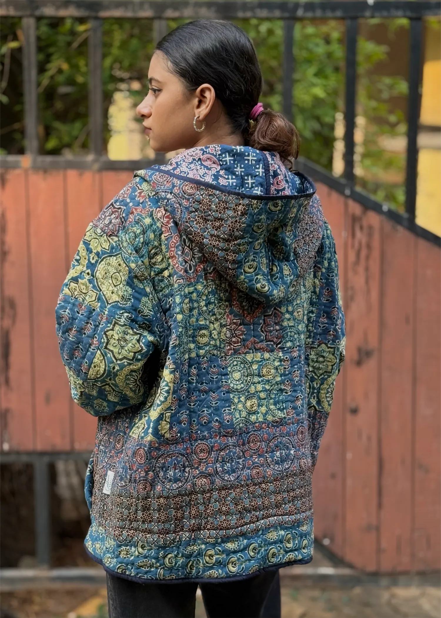 Vayu Reversible Hooded Jacket (Quilted)- 03