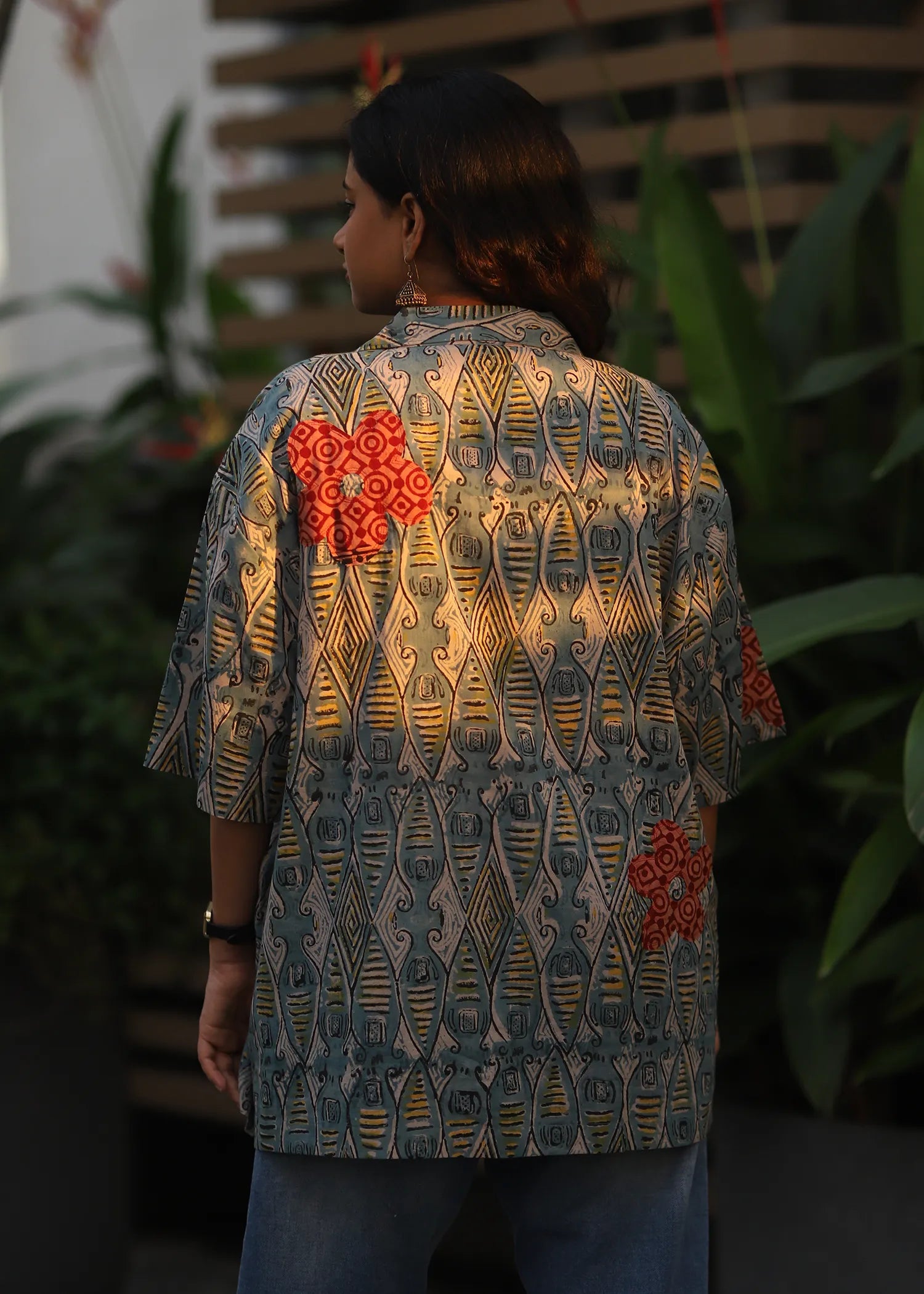Gul Appliqué Shirt