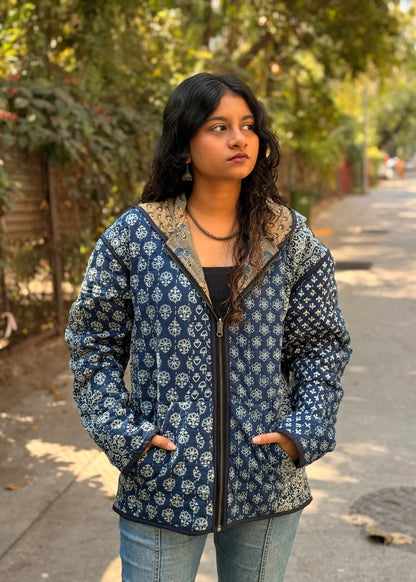 Vayu Reversible Hooded Jacket (Quilted)- 04
