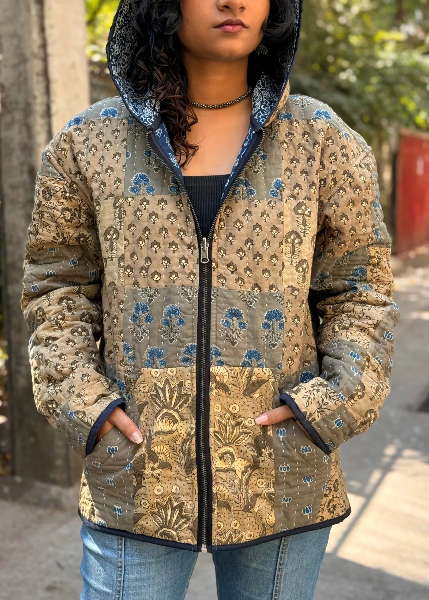 Vayu Reversible Hooded Jacket (Quilted)- 04