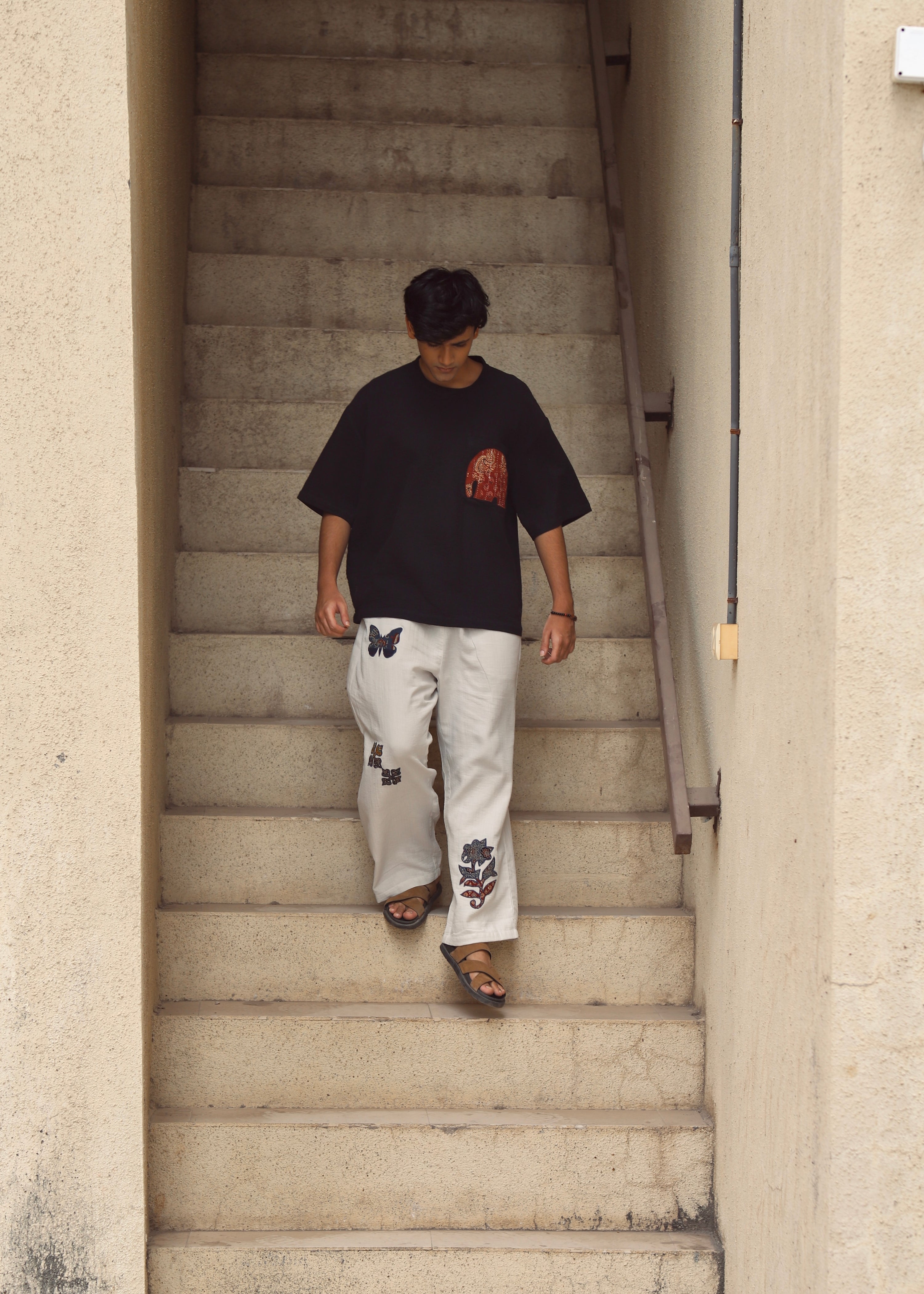Haathi Appliqué Woven Tee