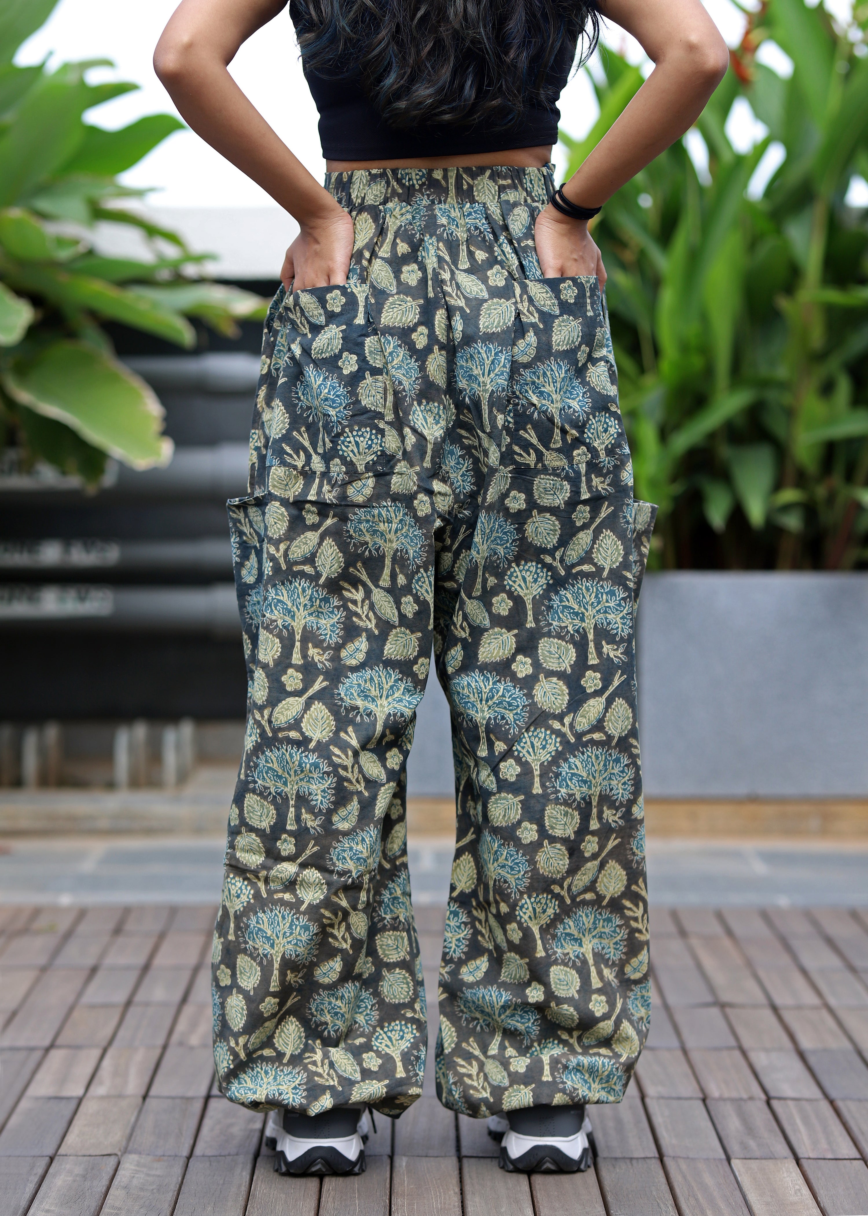Gully Cargo Pants- 01